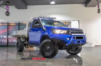 TOYOTA HILUX N80 4WD BOOST GLOSS BLACK MILLED ACCENTS